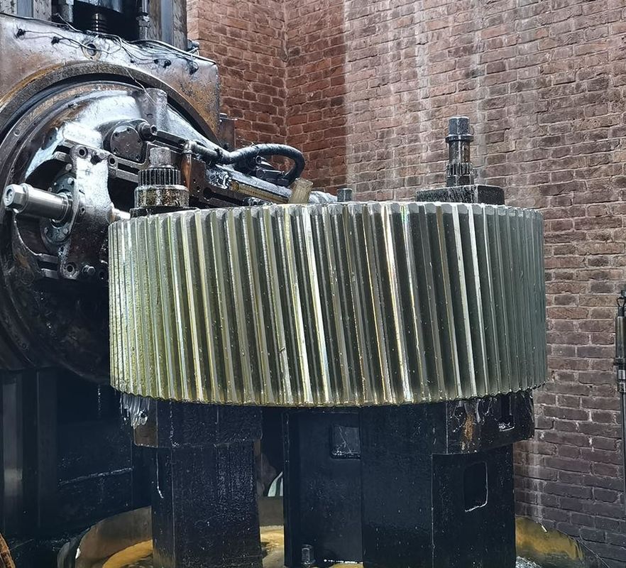 Stable Power Transmission with Single Helical Gear for Automated Production Lines