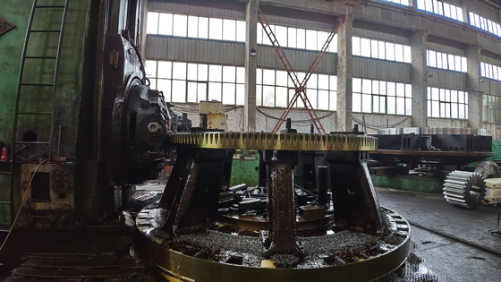 Pabrik Semen 28 Modul Casting Steel Industrial Gears Untuk Rotary Dryer