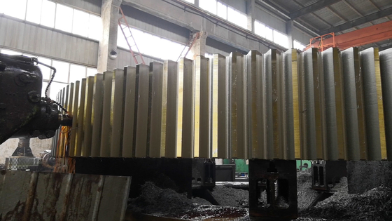 Gear Ketebalan Ball Mill Disesuaikan Dan Diameter Ujung Pinion 6800mm