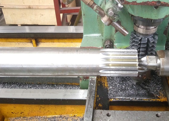 Custom Made Straight Side Spline Gear Shaft AISI 4140 Baja dalam Aplikasi Drive