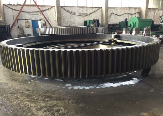 24 Modul ZG 40CrNiMo Steel Transmission Gears Ukuran besar untuk aplikasi tugas berat