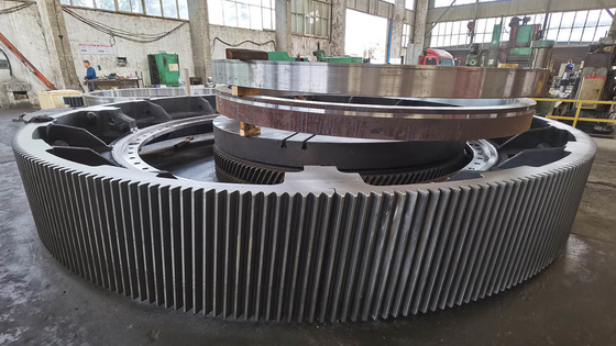 Rakitan Roda Gigi Ring Besar Empat Segmen 260HB 450mm Untuk Industri Pertambangan