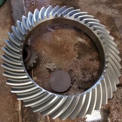 Custom Spiral Bevel Gears CNC Milled ISO 6-7 Grade dengan Kinerja Presisi Tinggi