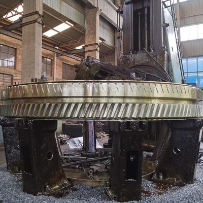 Gigi Heliks Ganda Grade ISO 6-7 untuk Pertambangan dan Pertanian