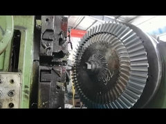 40CrNiMoA Induksi Baja Paduan Gigi Kerucut Lurus yang Dikeraskan Untuk Penghancur Kerucut