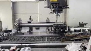 Efisiensi Transmisi Daya Roda Gigi Spiral Bevel