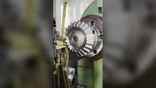 Roda Gigi Bevel Presisi Dibuat Sesuai Pesanan